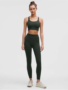 Lululemon Wunder Train High-Rise Tight 25" / Rainforest Green / Size 6